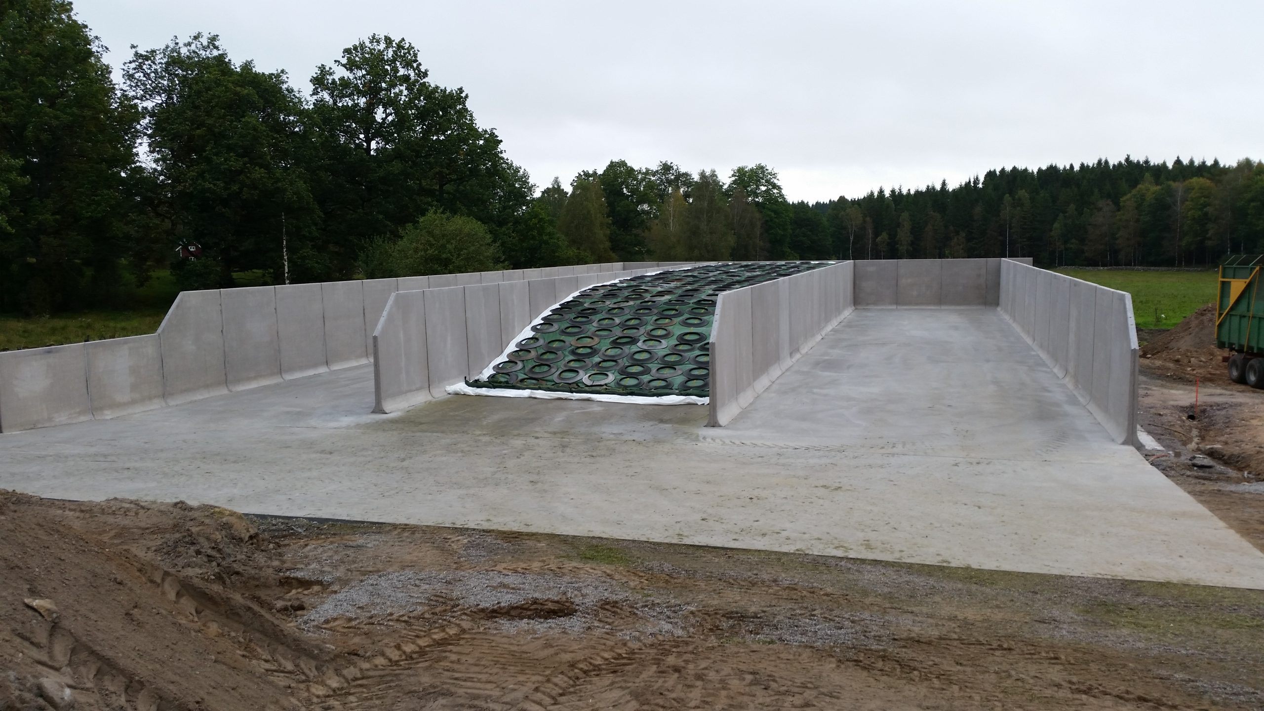Polyuretanmørtel til plansilo. Plansilo på. bildet er levert av Fjøssystemer AS